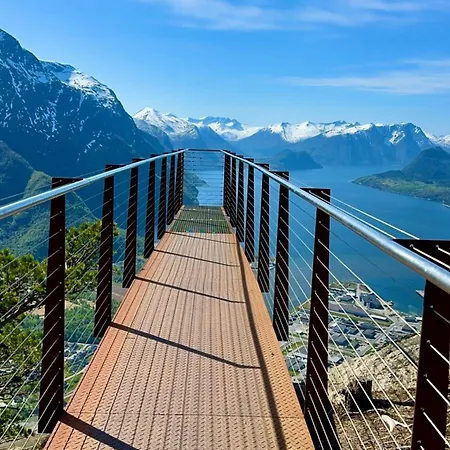 Trollveggen * Ондалснес