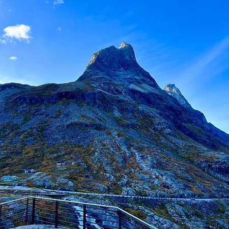 Trollveggen Проживание в семье